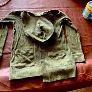 Green SO cardigan small